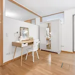 Zwei Im Stadtzentrum Mit Tiefgaragenplatz München